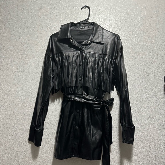 Vintage style SHEIN Black Faux Leather Fringe Belted Jacket - Picture 14 of 16
